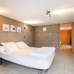 Maison Boyardville Piscine Chauffee Holiday home *